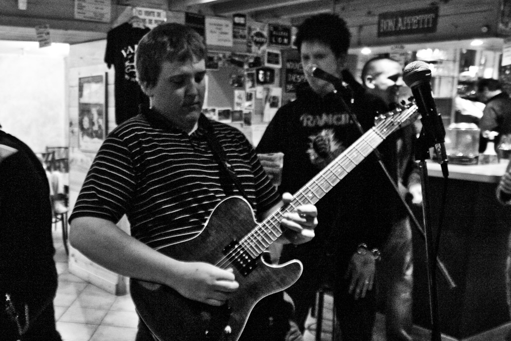 2009-04-18_ArteriesShaking-09
