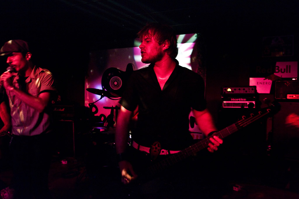 2009-11-13_FlashFalcon-17