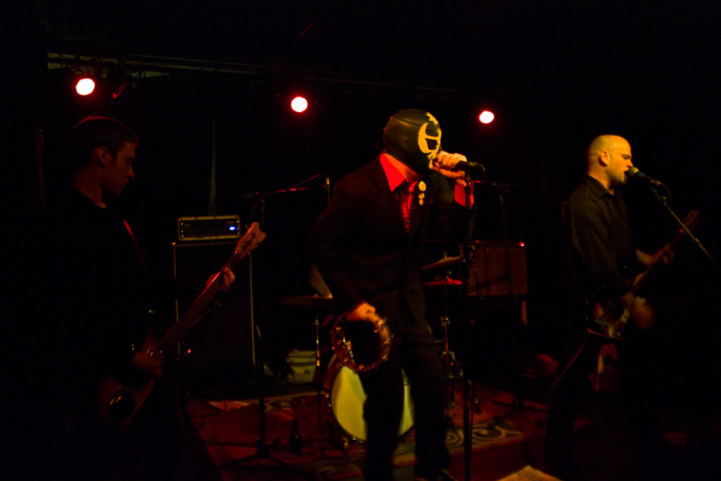 2009-09-26_GarageKid-05