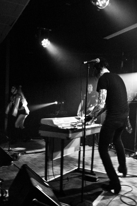 2010-05-01_LordsOfAltamont-22