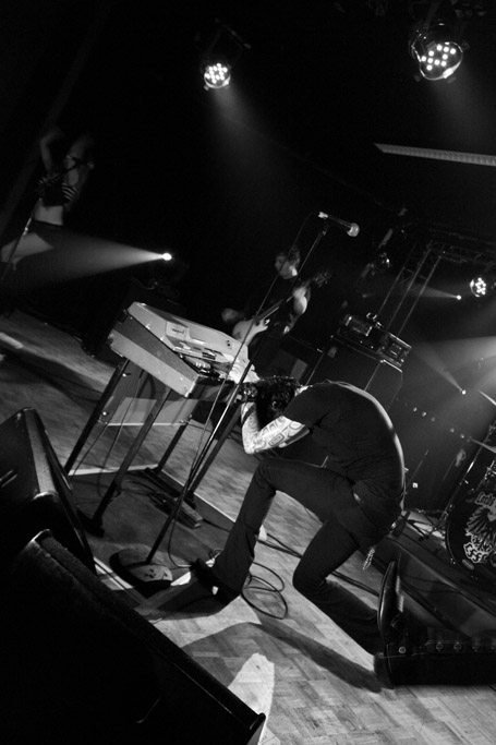 2010-05-01_LordsOfAltamont-24