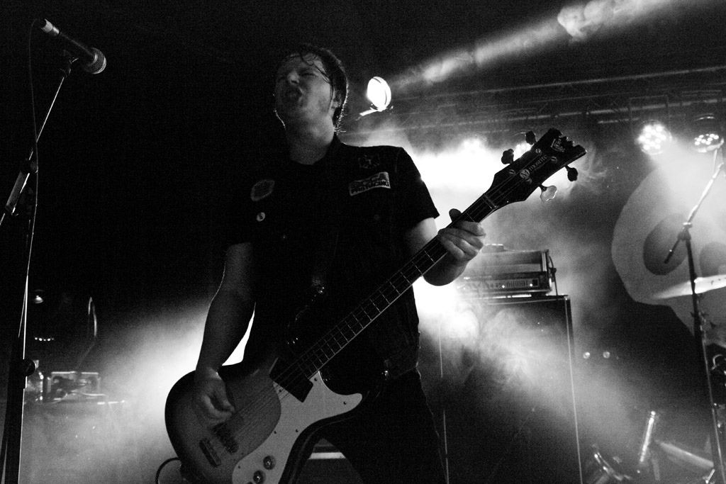 2010-05-01_LordsOfAltamont-39