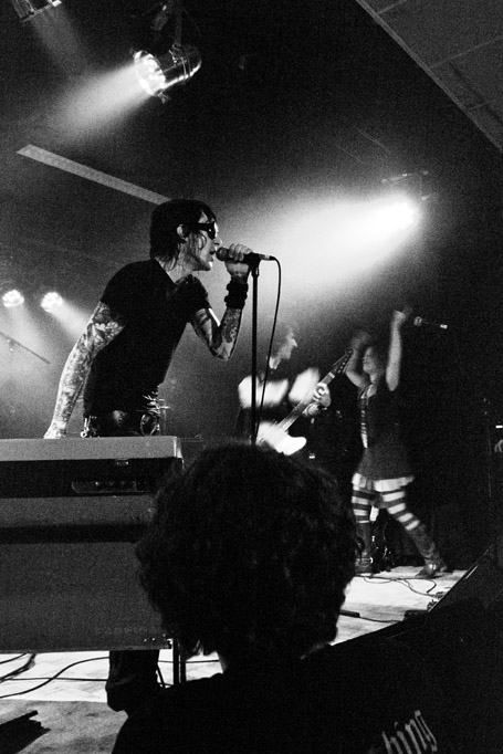 2010-05-01_LordsOfAltamont-42
