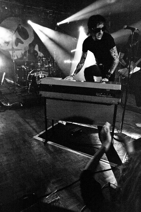 2010-05-01_LordsOfAltamont-45
