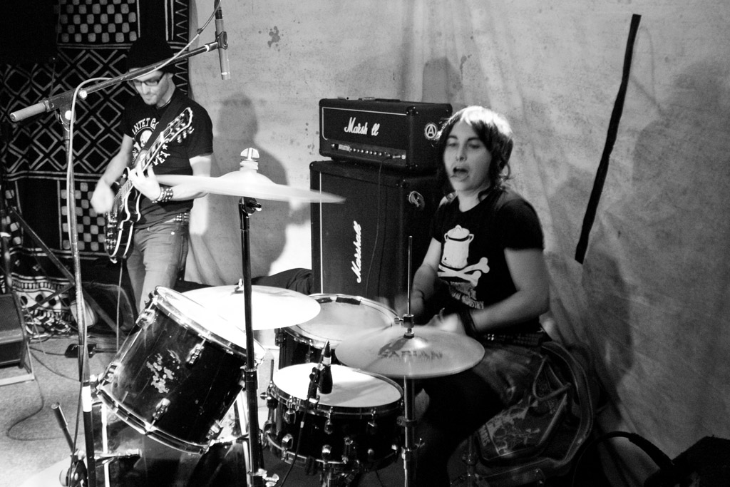 2011-01-08_RipItUp-05