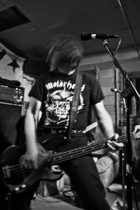 2008-10-23_StraightToHell-01